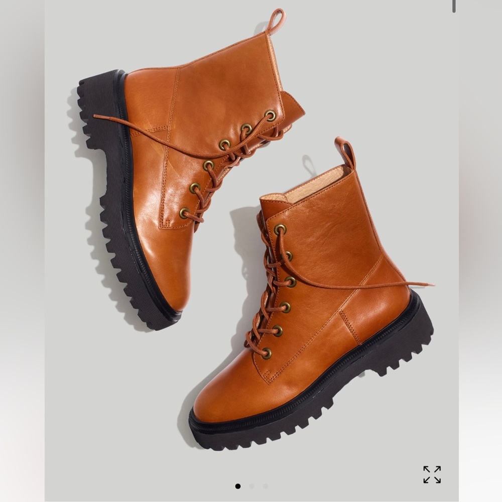 Madewell // Rayna Lace Up Leather Boots in English Saddle